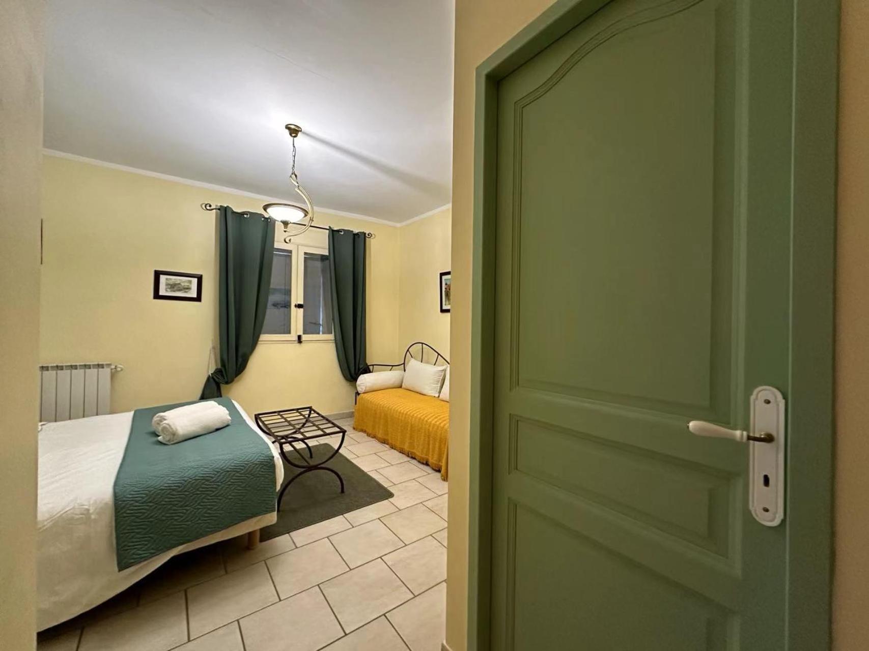 Appartamento Mas De L'Estiou Monteux Esterno foto