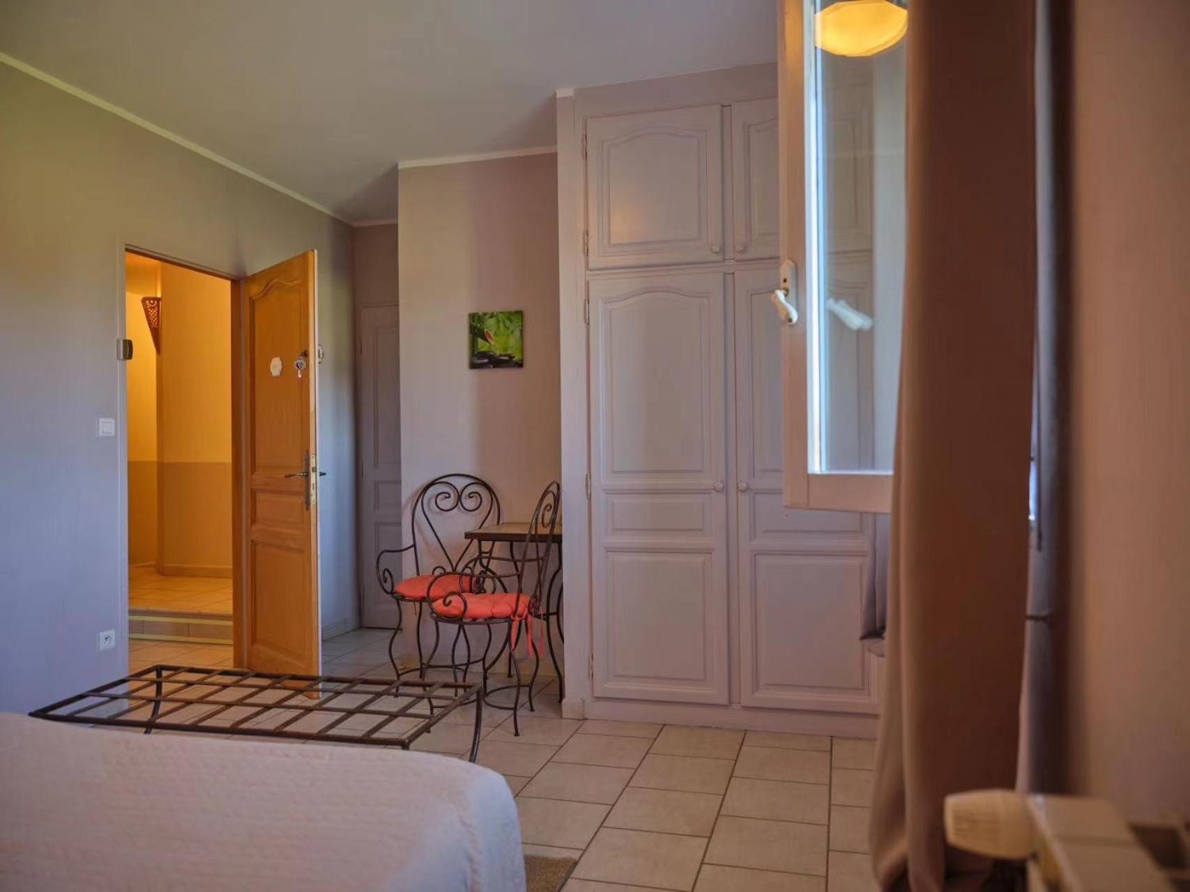 Appartamento Mas De L'Estiou Monteux Esterno foto
